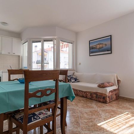 Apartments Anamarija Ровинь Экстерьер фото